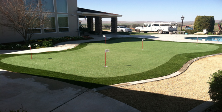 Fresno putting greens, Fresno synthetic grass